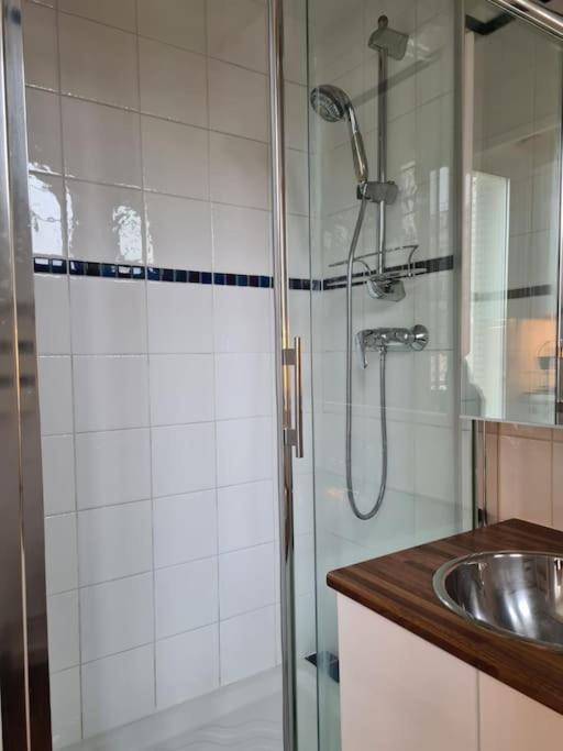 Studio A 2 Pas De La Gare Sartrouville Εξωτερικό φωτογραφία
