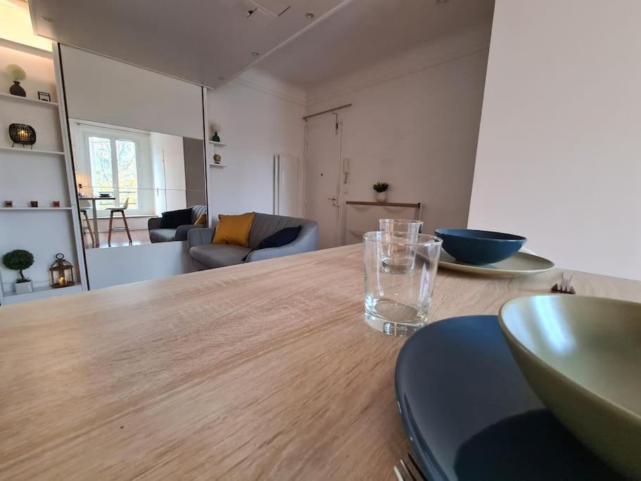 Studio A 2 Pas De La Gare Sartrouville Εξωτερικό φωτογραφία